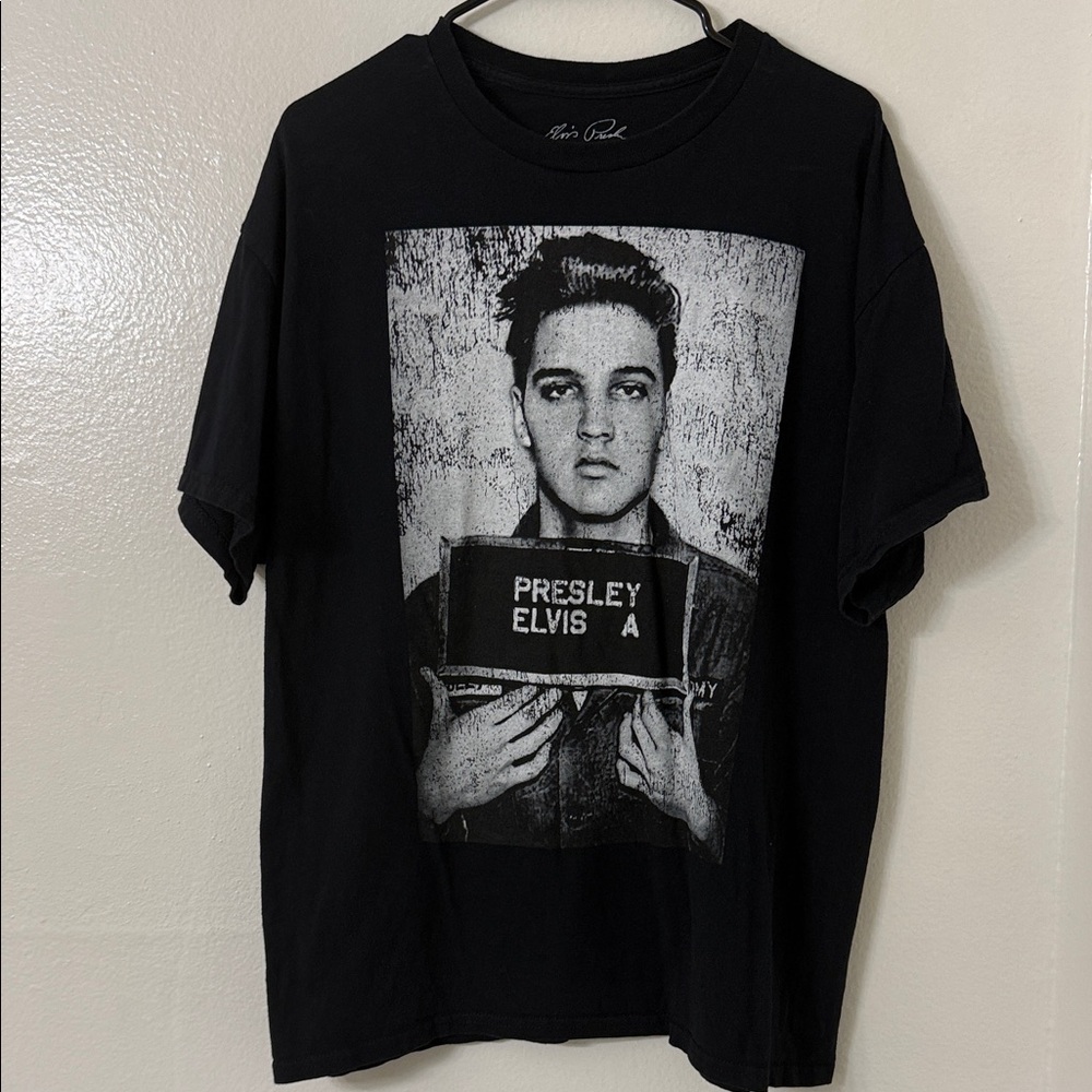 NEW! Elvis Presley - Men's Black Graphic T-Shirt - XL
